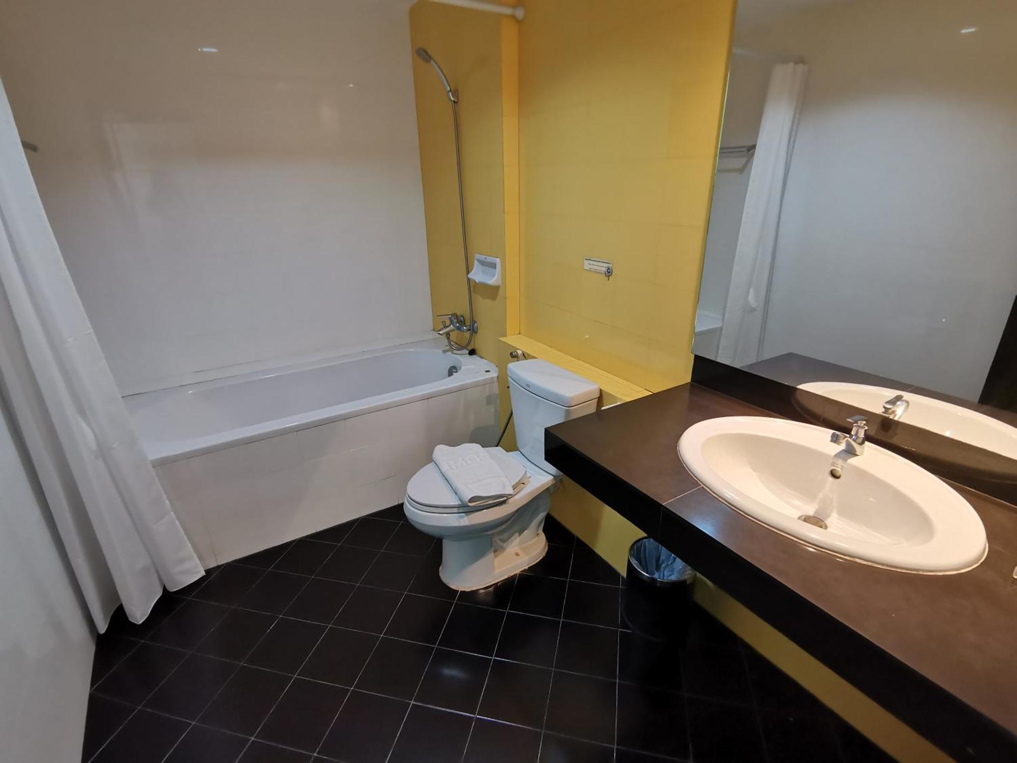 Twin Hotel Phuket Rom bilde