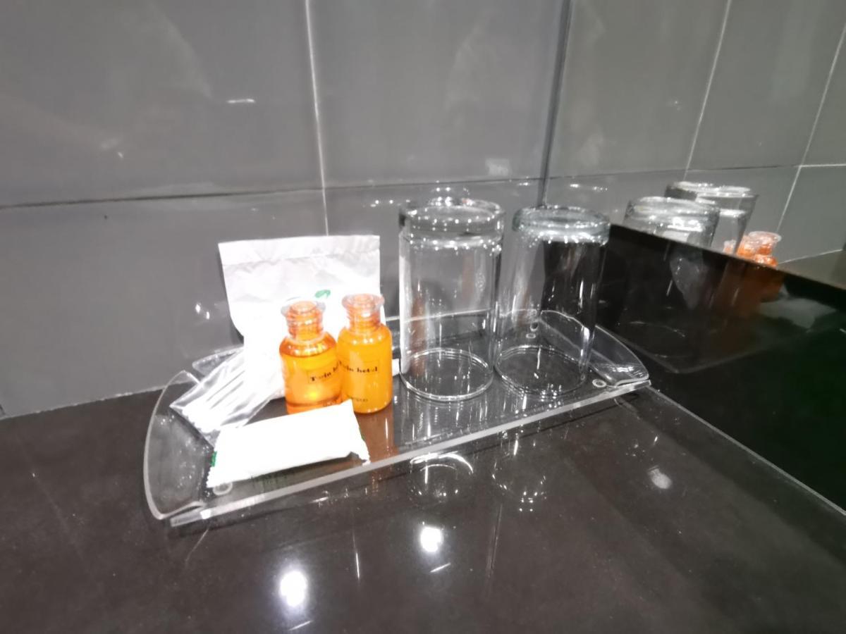Twin Hotel Phuket Eksteriør bilde